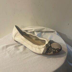 AGL Leather Animal Print Ballet Flats